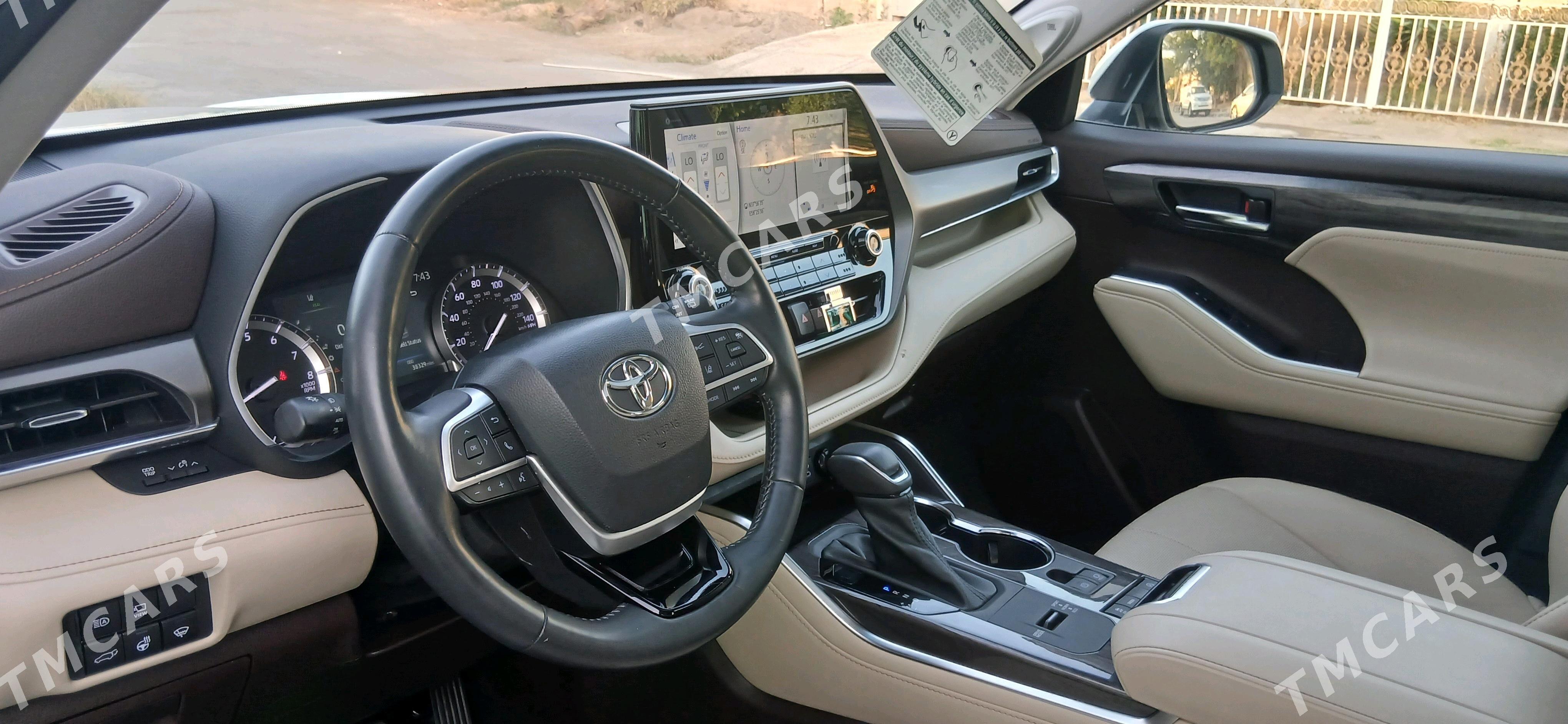 Toyota Highlander 2022 - 666 000 TMT - Ашхабад - img 8