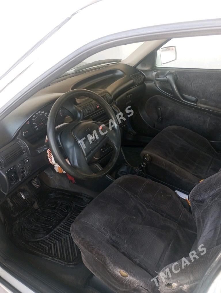 Opel Astra 1992 - 36 000 TMT - Серахс - img 6