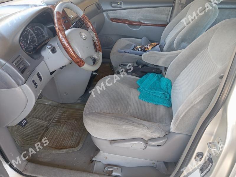 Toyota Sienna 2007 - 220 000 TMT - Туркменгала - img 2