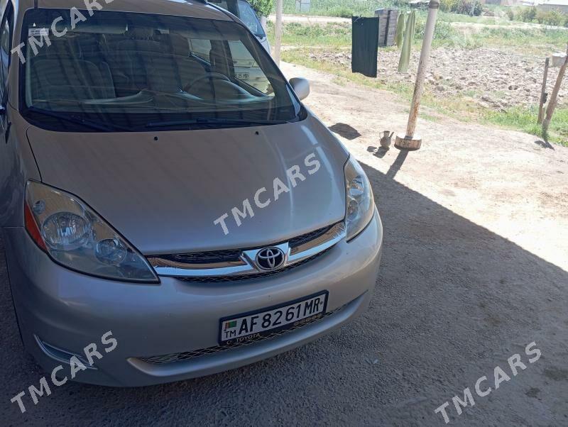 Toyota Sienna 2007 - 220 000 TMT - Туркменгала - img 6