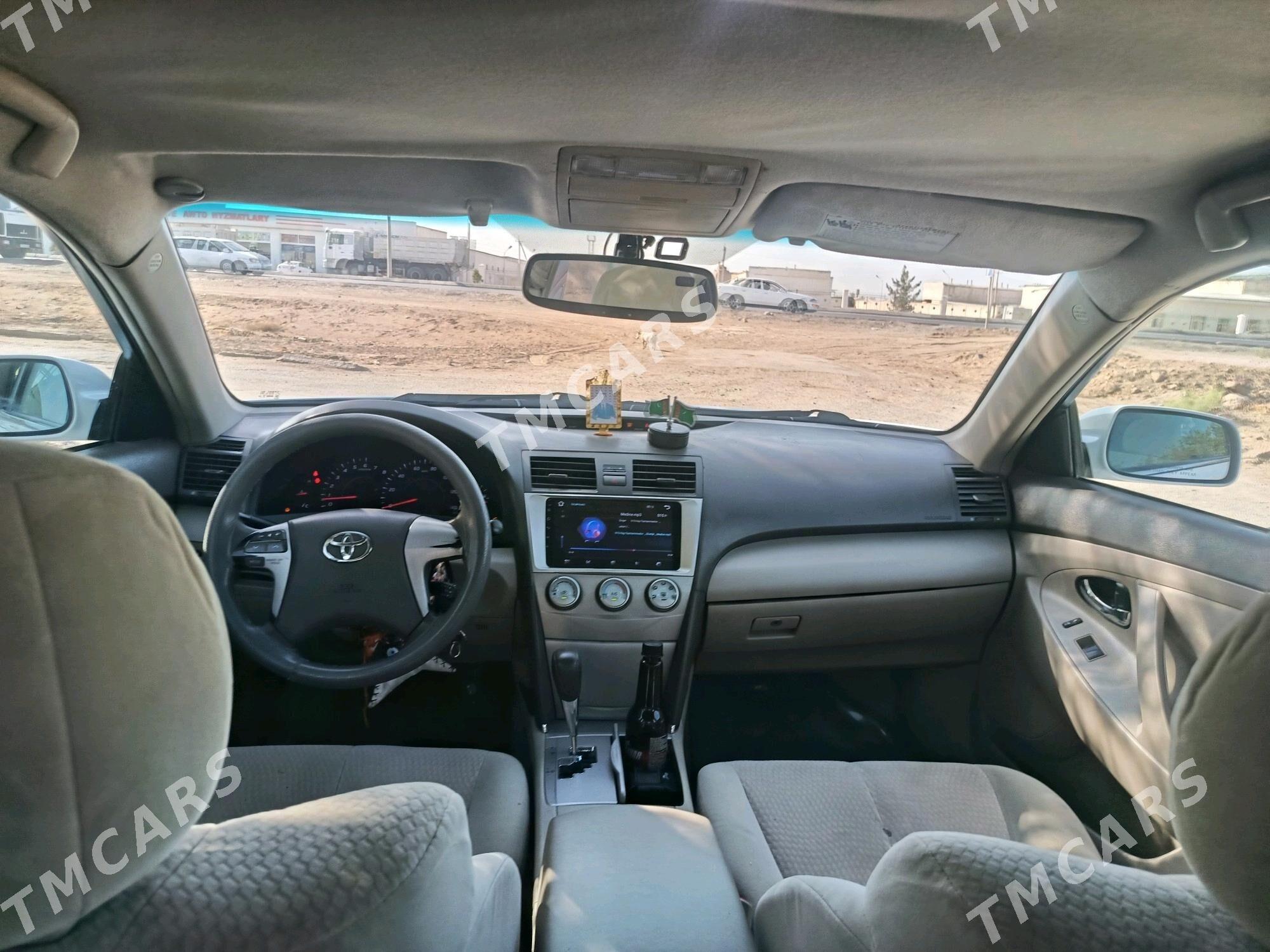Toyota Camry 2010 - 167 000 TMT - Теджен - img 6