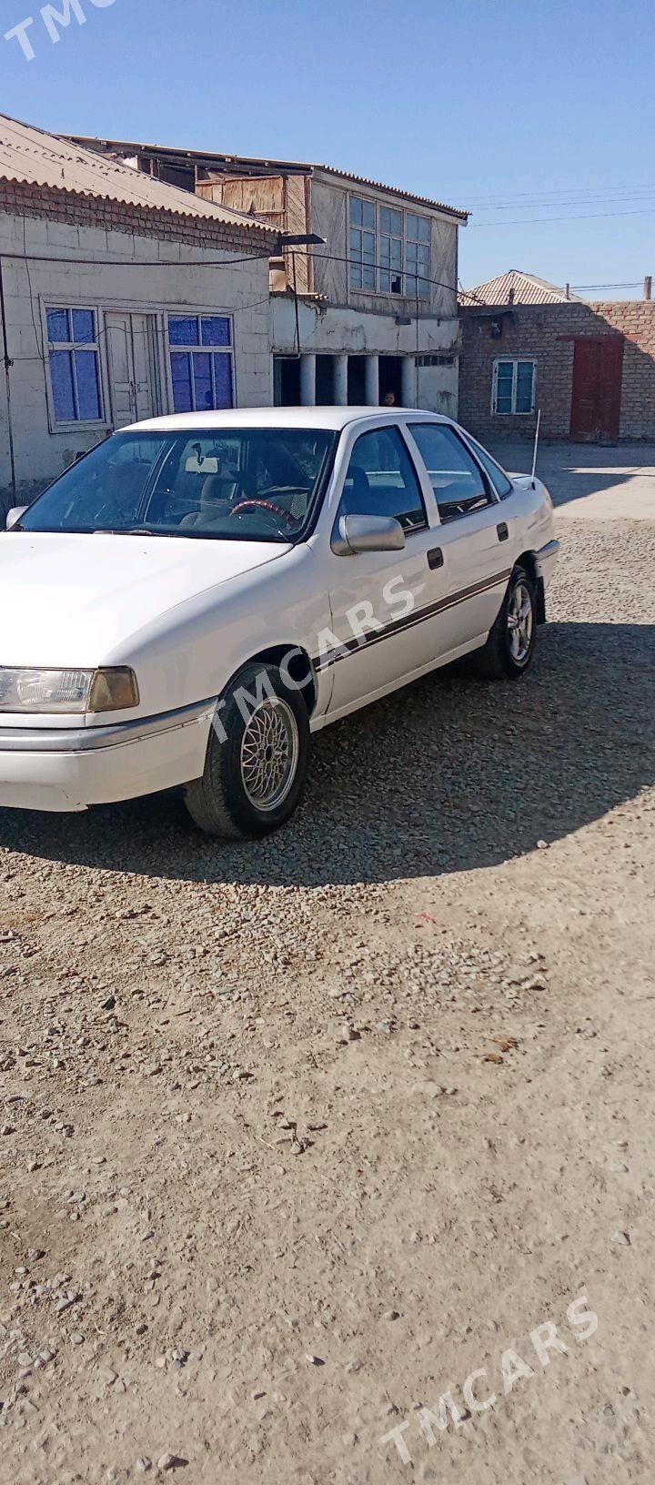 Opel Astra 1991 - 26 000 TMT - Bäherden - img 5