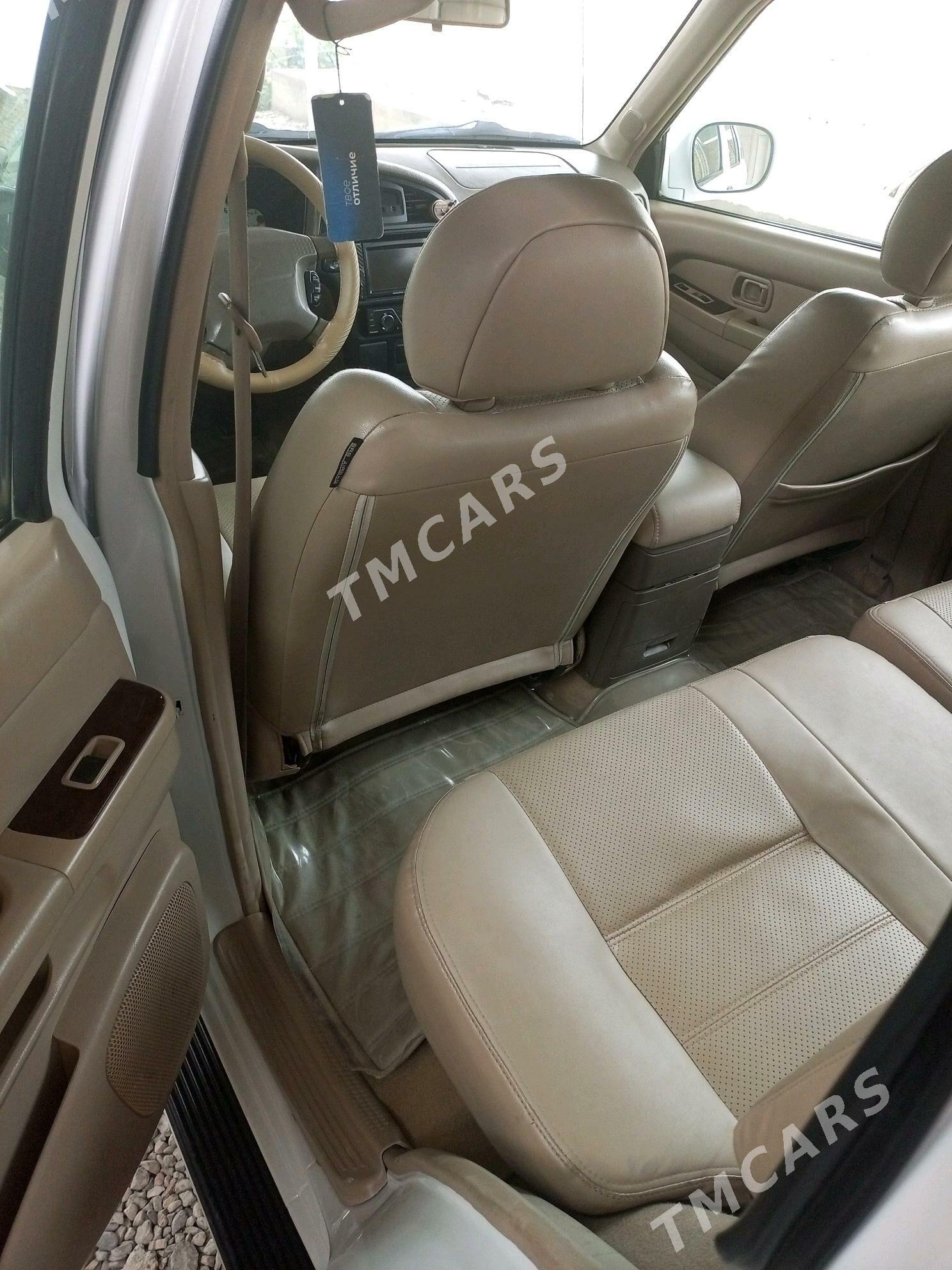 Nissan Pathfinder 2002 - 125 000 TMT - Теджен - img 4