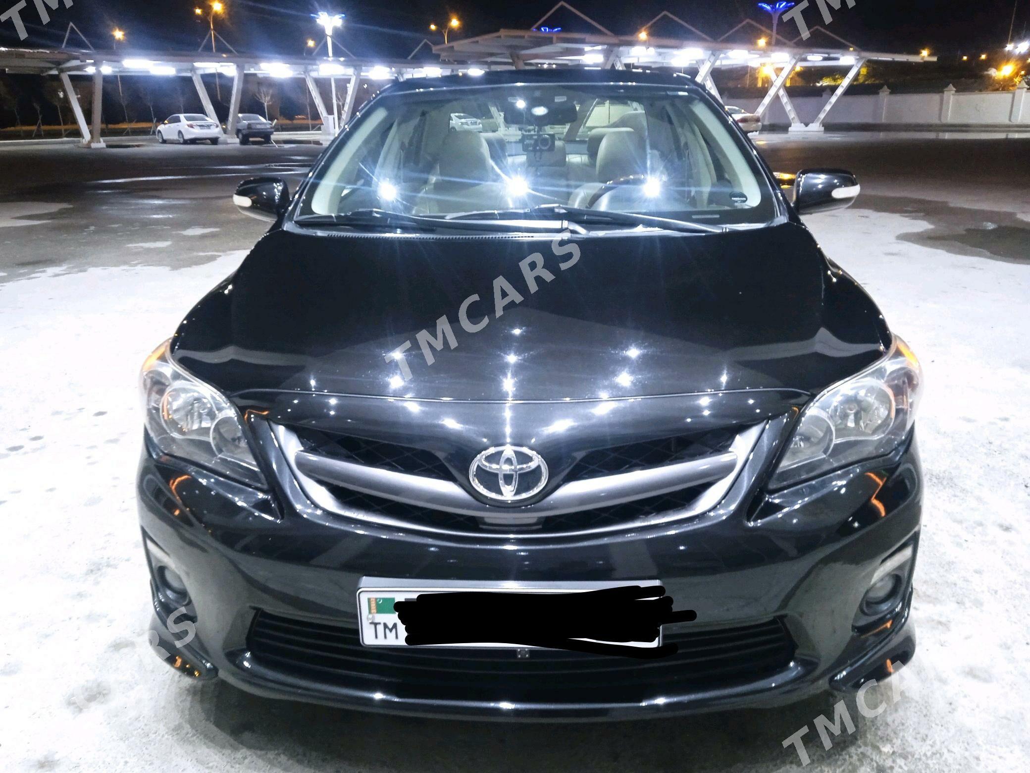 Toyota Corolla 2013 - 240 000 TMT - Балканабат - img 1