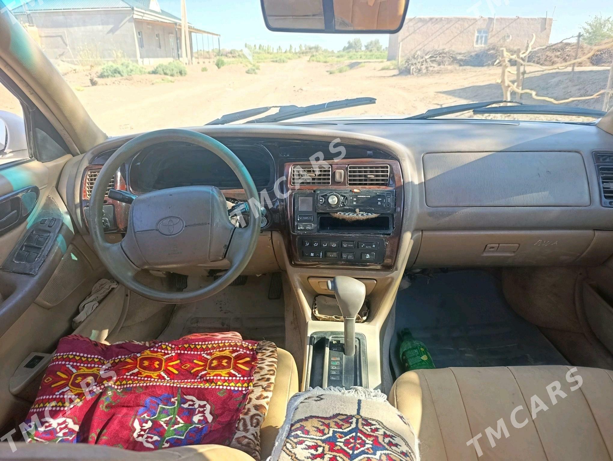 Toyota Avalon 1995 - 70 000 TMT - Акдепе - img 2
