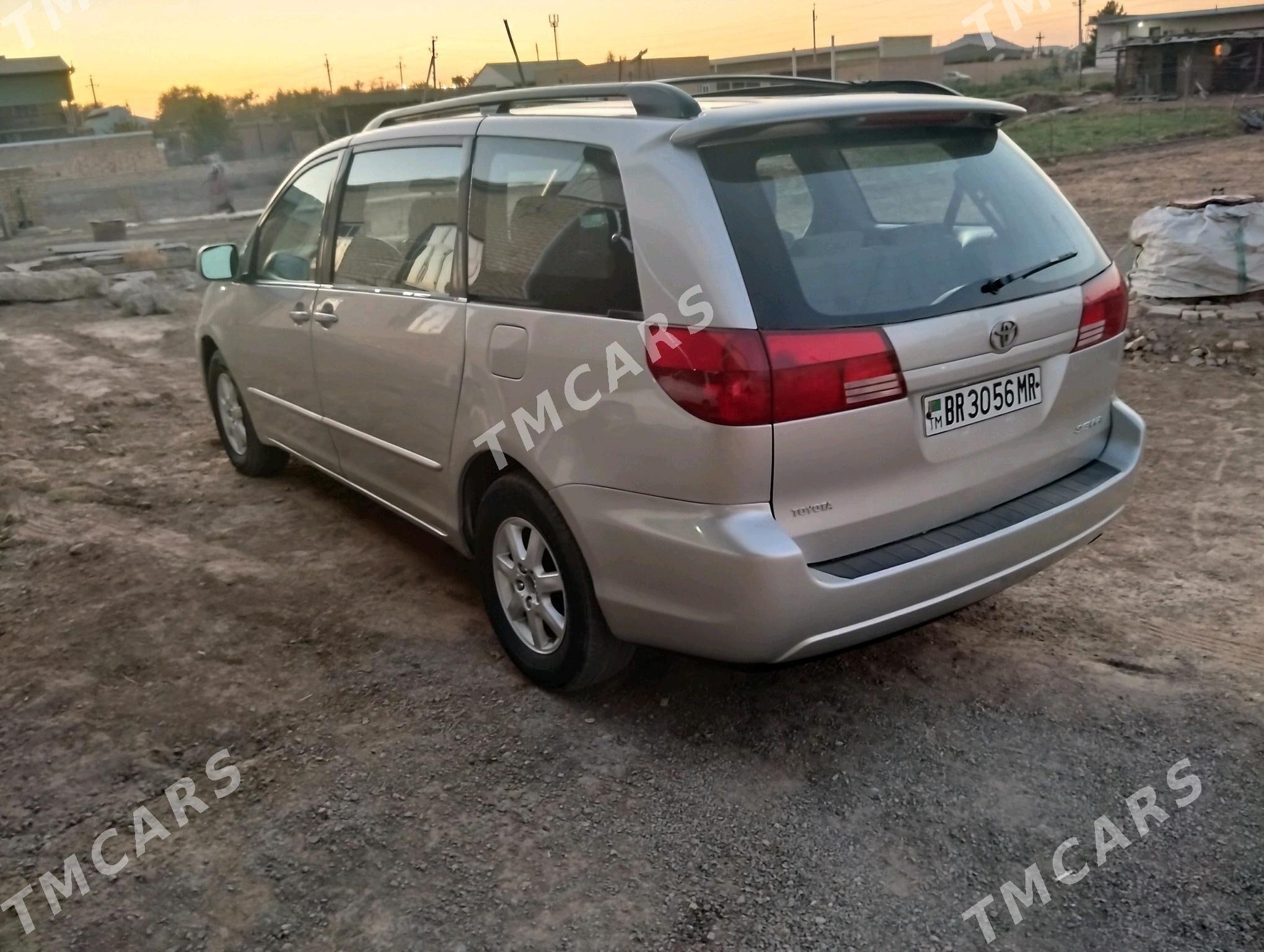 Toyota Sienna 2005 - 170 000 TMT - Mary - img 3