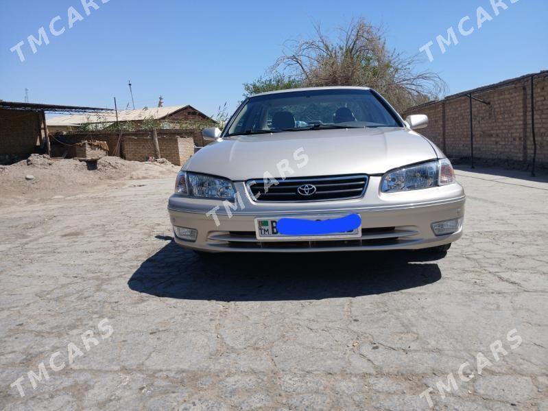 Toyota Camry 2001 - 135 000 TMT - Керки - img 1