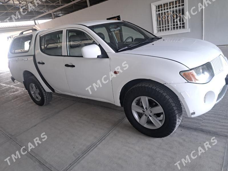 Mitsubishi L200 2008 - 140 000 TMT - Гёкдепе - img 1