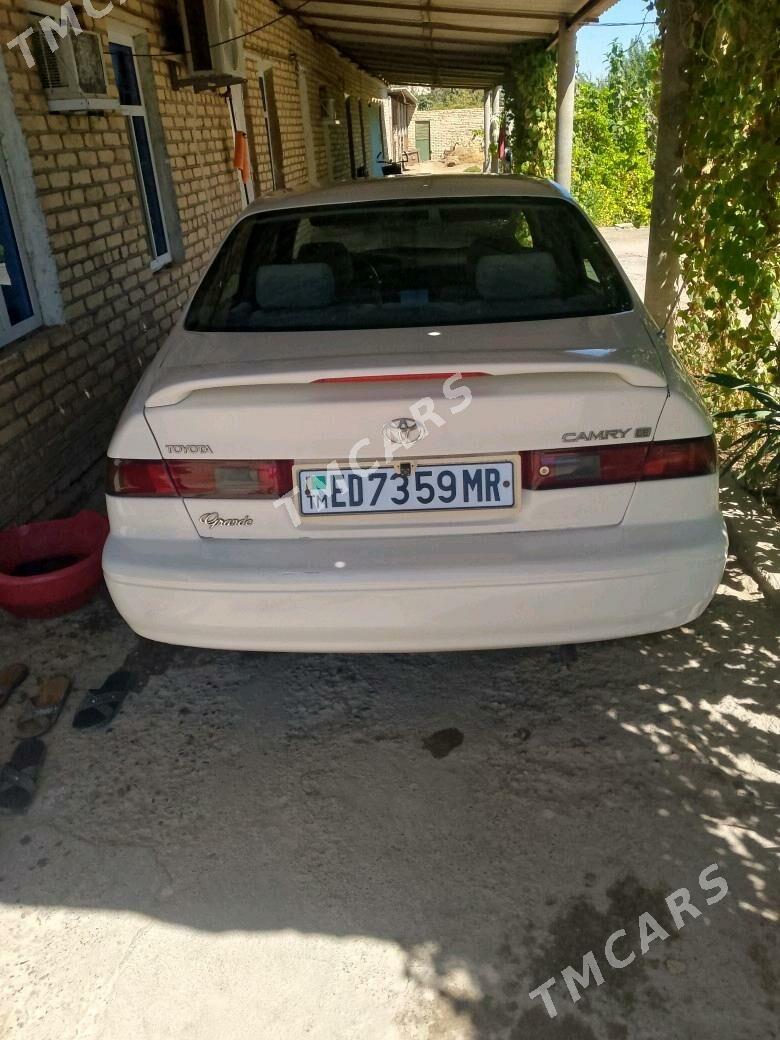 Toyota Camry 1999 - 115 000 TMT - Wekilbazar - img 8