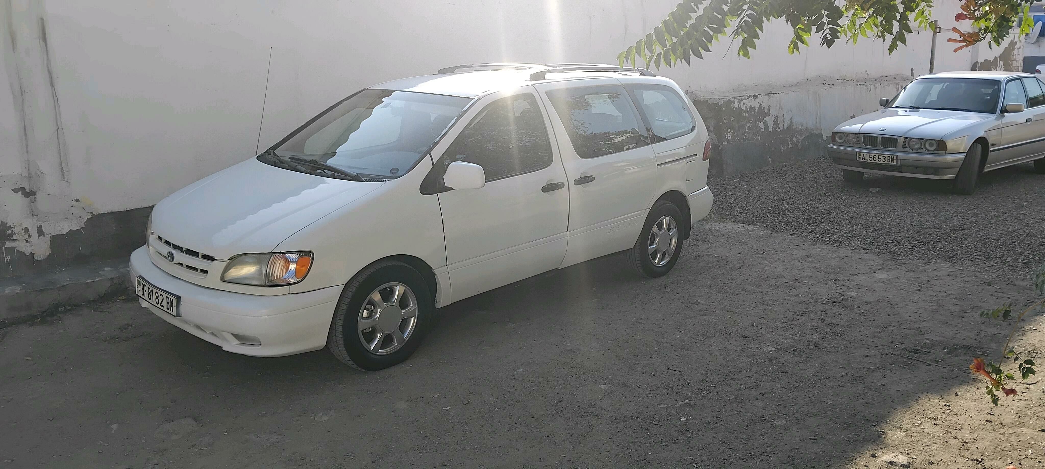 Toyota Sienna 2002 - 146 000 TMT - Туркменбаши - img 2