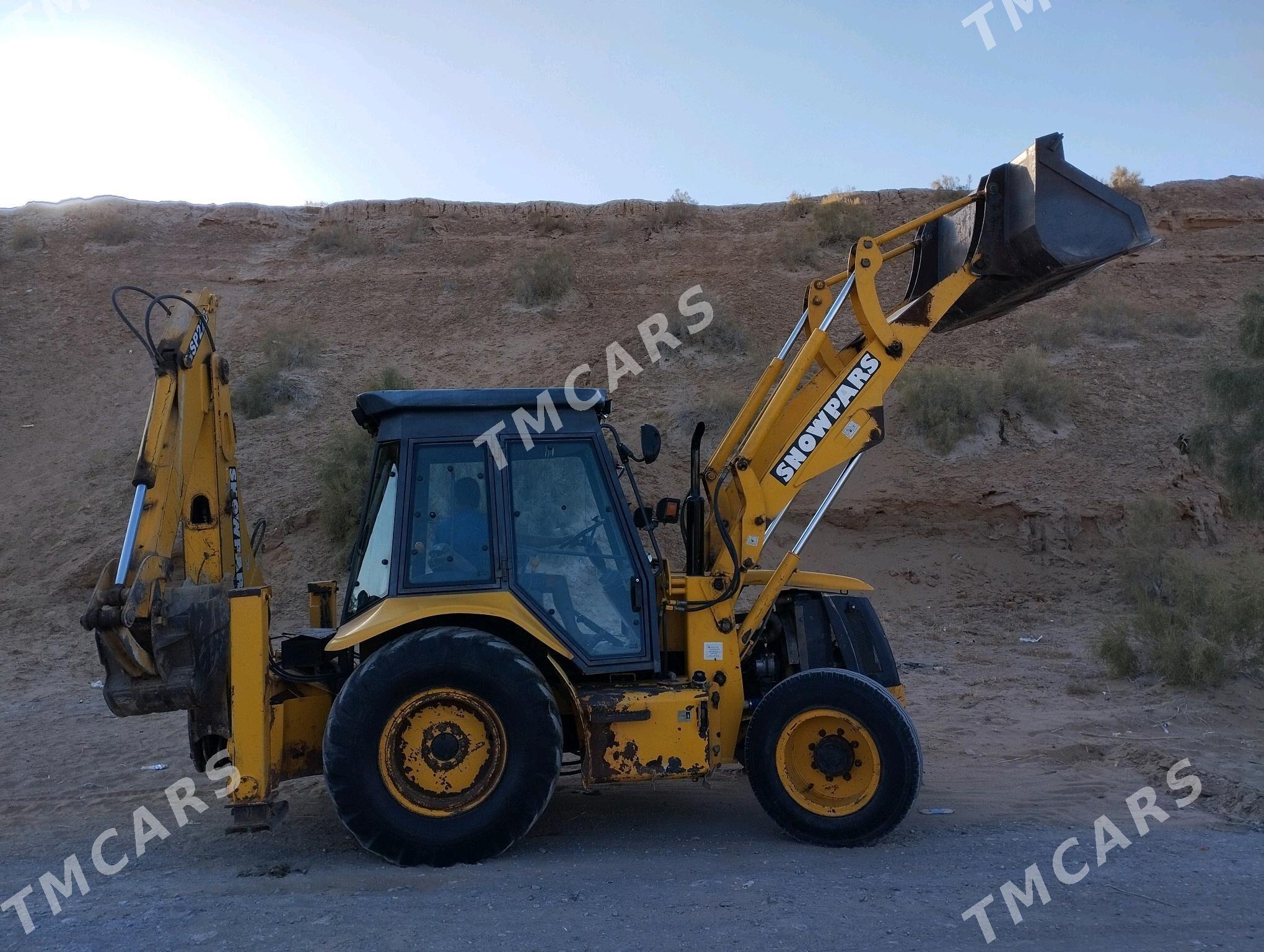 JCB 4CX ECO 2014 - 250 000 TMT - Farap - img 6
