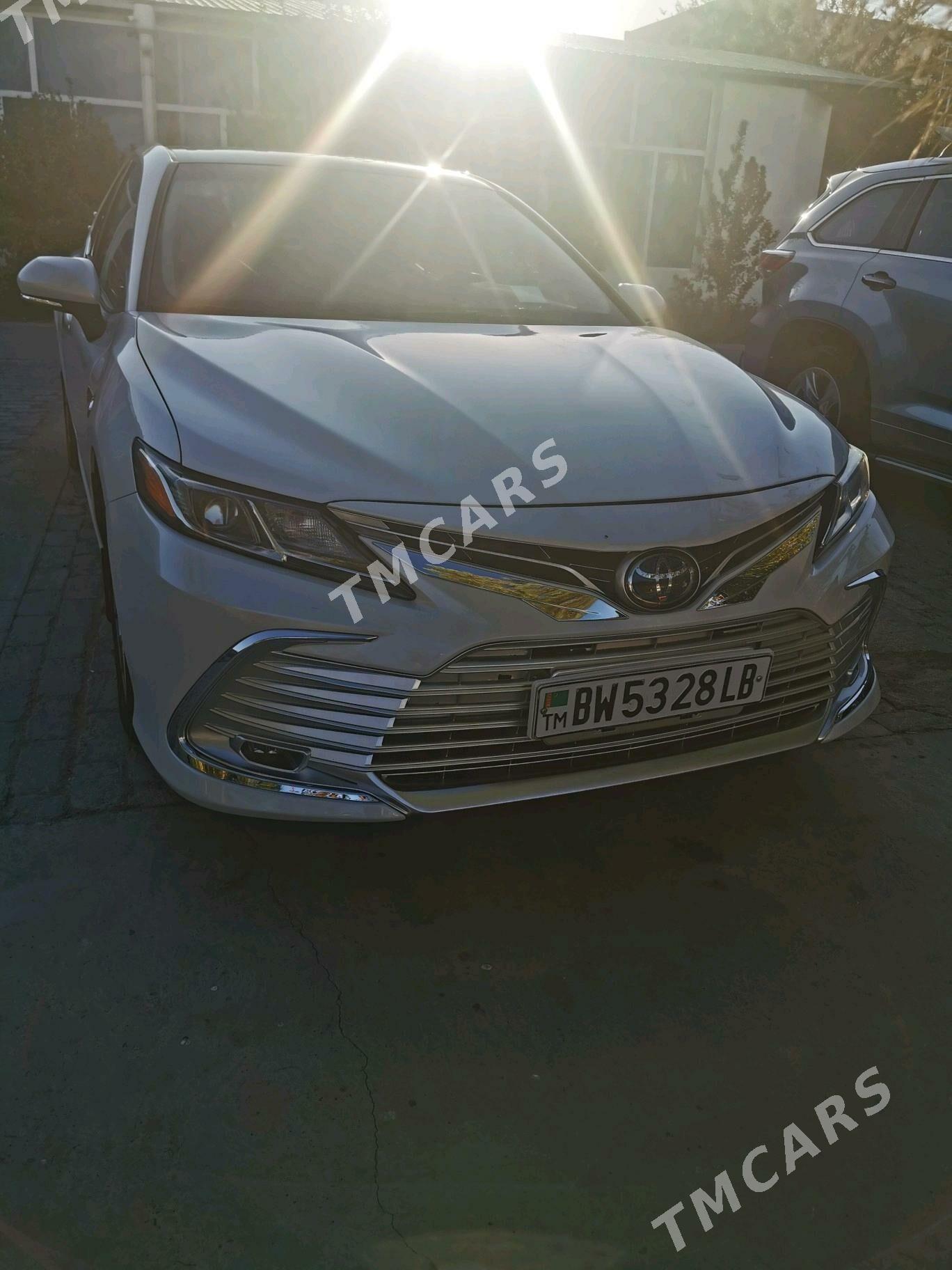 Toyota Camry Hybrid 2021 - 400 000 TMT - Туркменабат - img 8