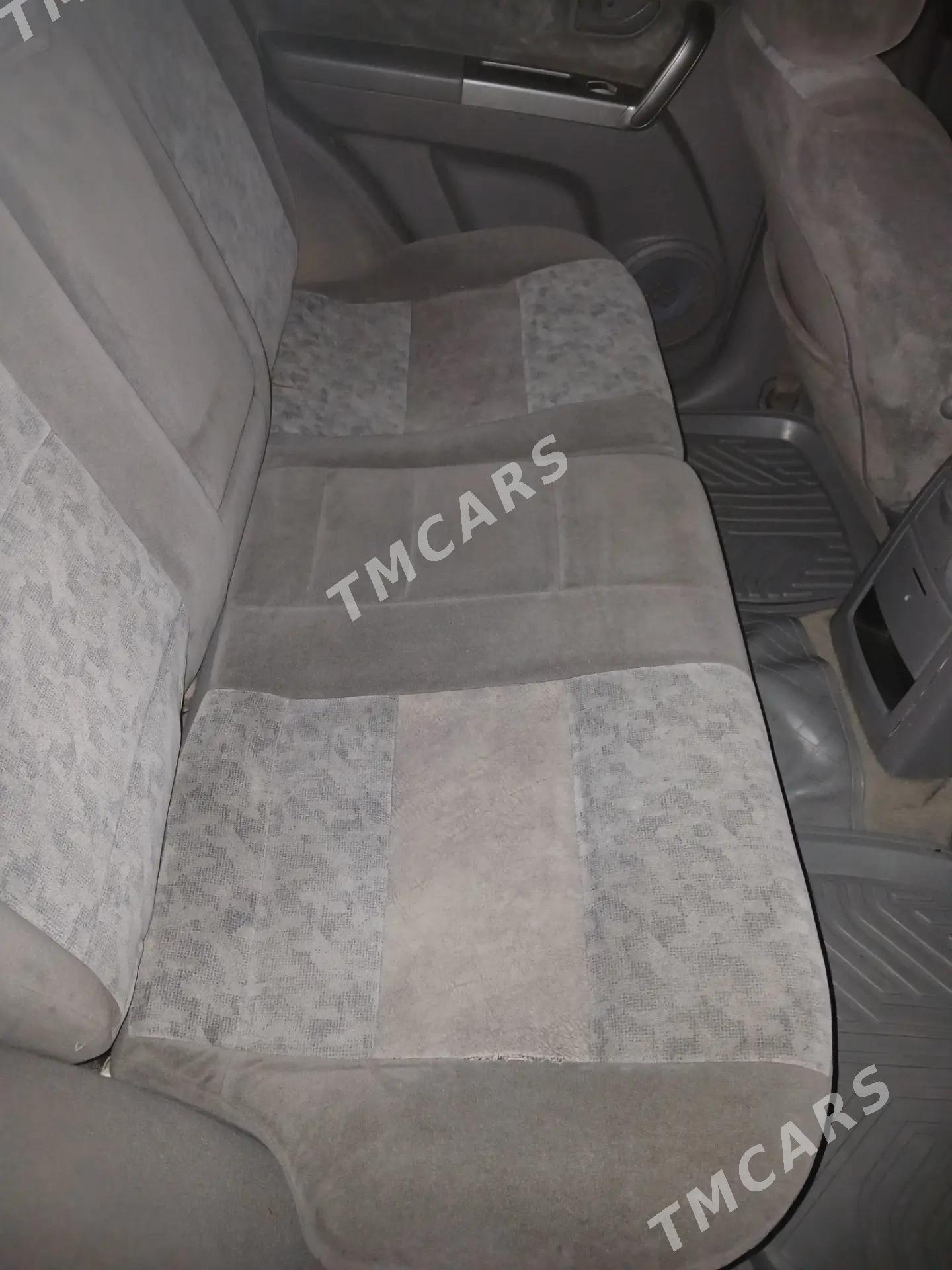 Kia Sorento 2006 - 120 000 TMT - Дашогуз - img 7