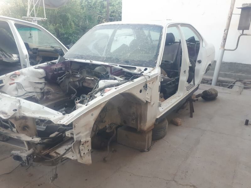 bmw e34 kuzowa 5 000 TMT - Кака - img 2