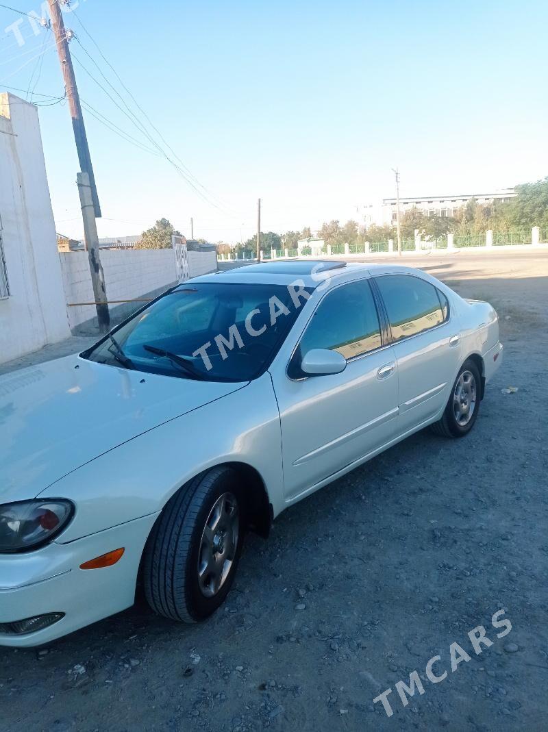 Infiniti I30 2000 - 75 000 TMT - Бахарден - img 4