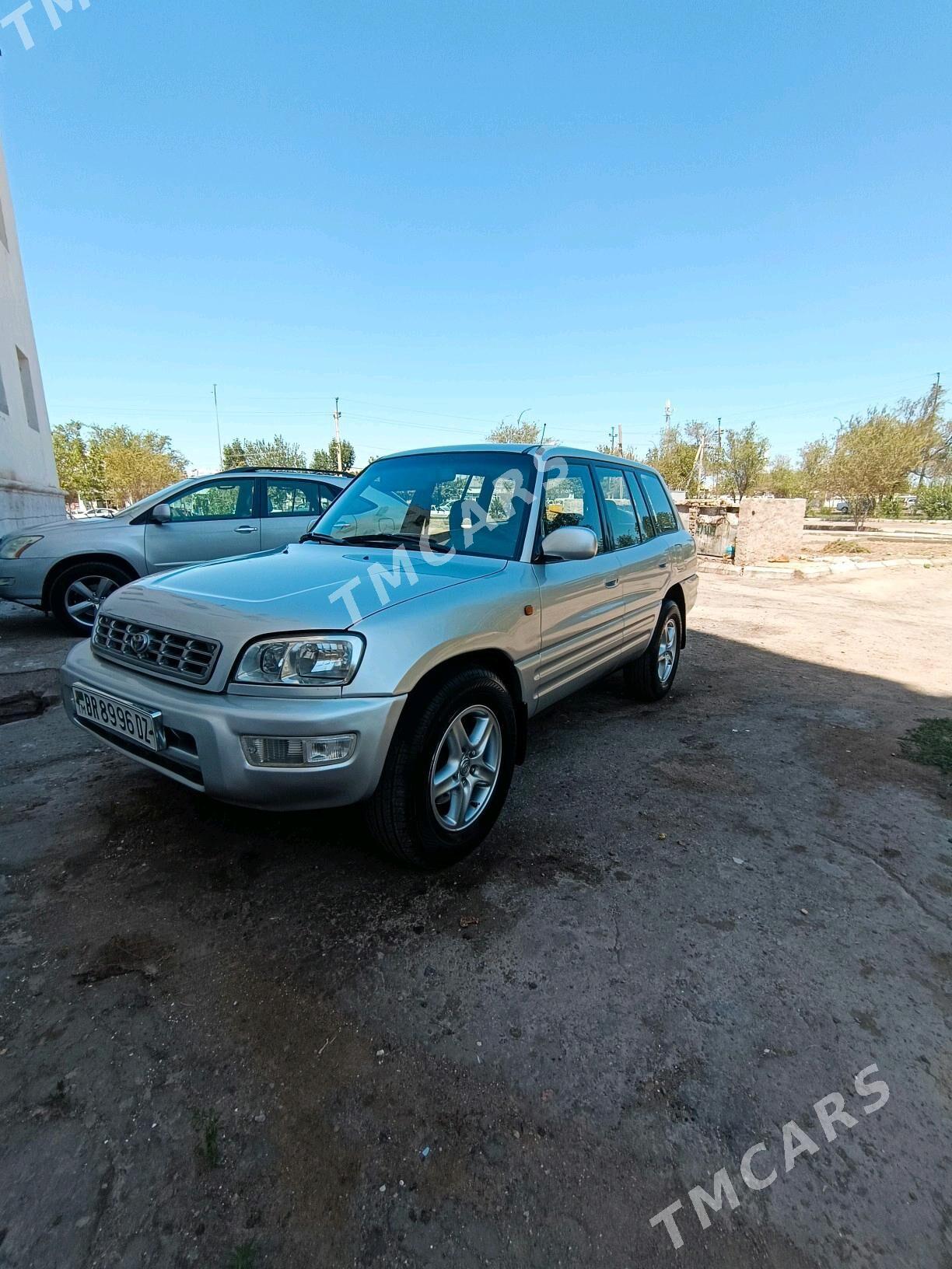 Toyota 4Runner 1998 - 100 000 TMT - Дашогуз - img 4