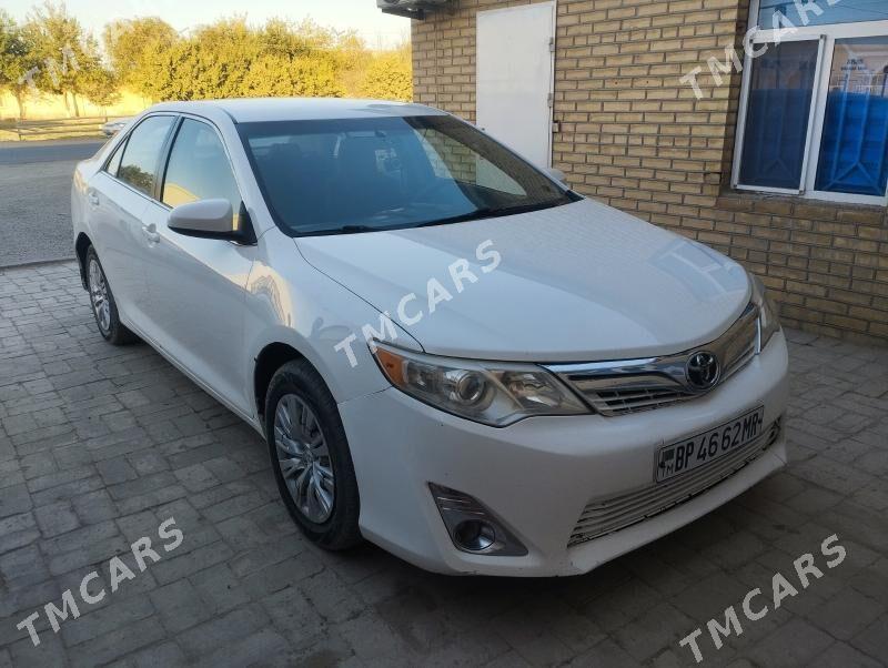 Toyota Camry 2012 - 160 000 TMT - Мары - img 2