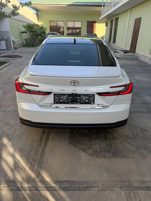 Toyota Camry 2025 - 735 000 TMT - Aşgabat - img 2