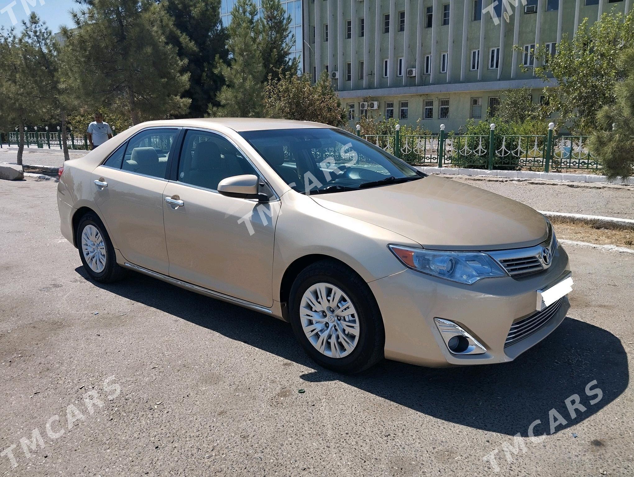 Toyota Camry 2012 - 194 000 TMT - Мары - img 4