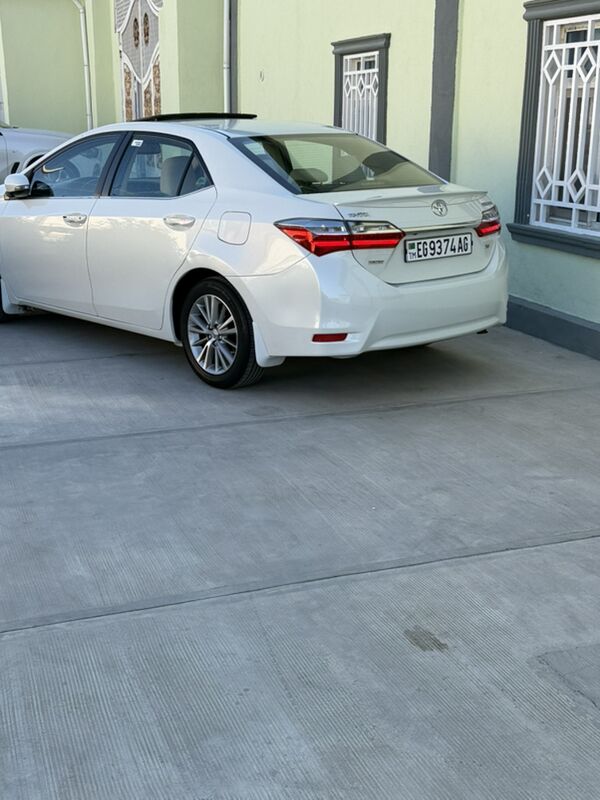 Toyota Corolla 2017 - 295 000 TMT - Aşgabat - img 3