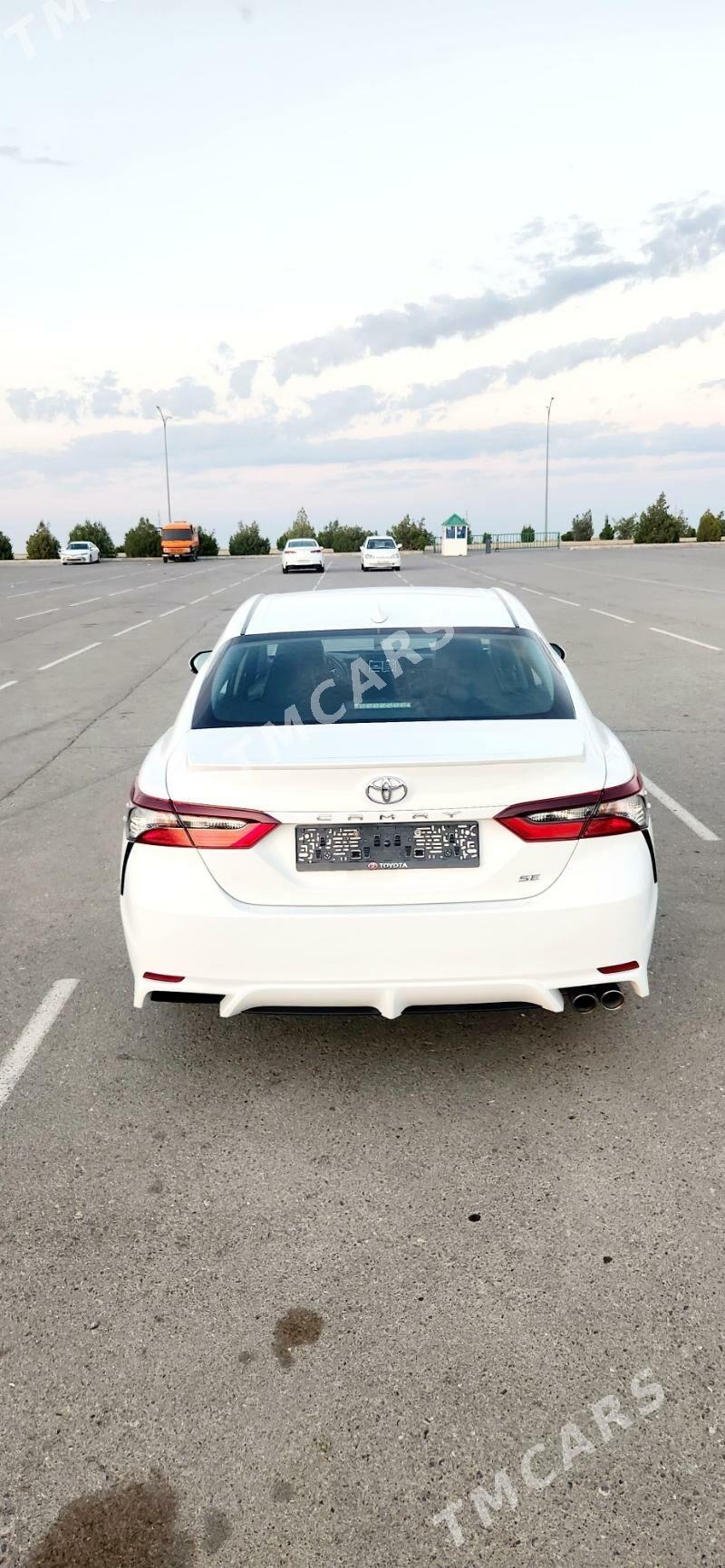 Toyota Camry 2022 - 353 000 TMT - Ашхабад - img 5