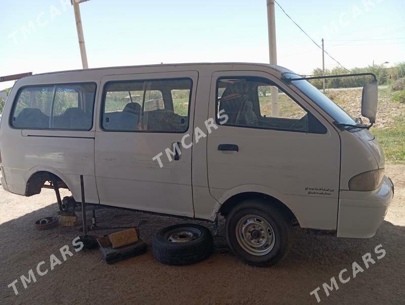 Kia Bongo 1999 - 60 000 TMT - Türkmengala - img 2