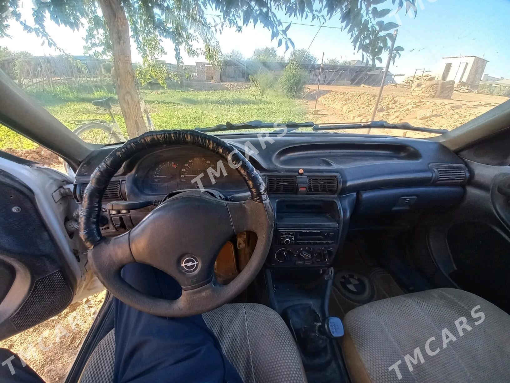 Opel Astra 1995 - 25 000 TMT - Babadaýhan - img 6