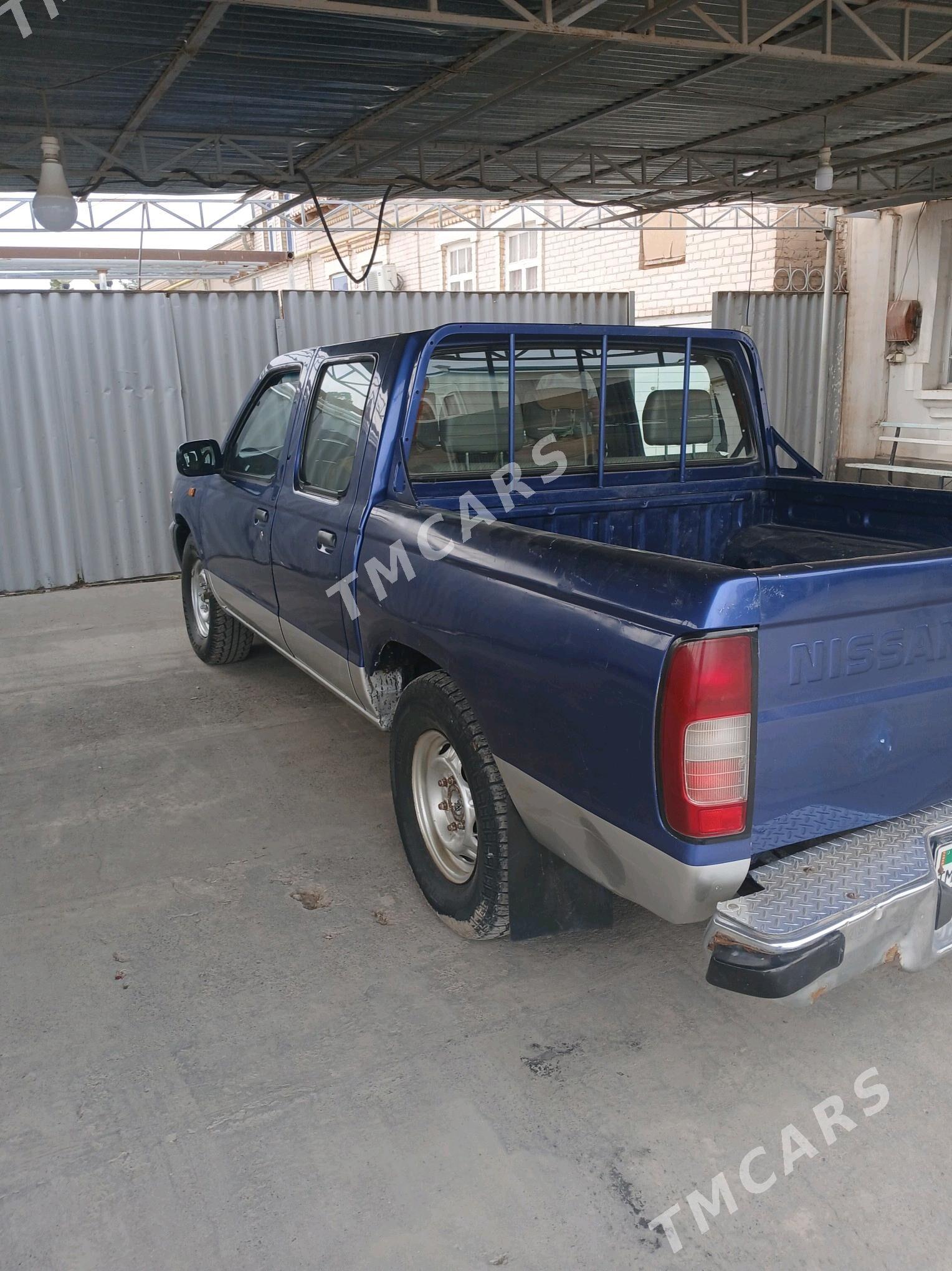Nissan Navara 2001 - 85 000 TMT - Türkmenabat - img 5