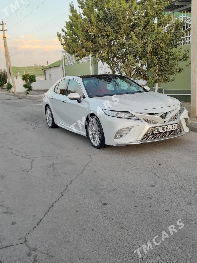 Toyota Camry 2018 - 370 000 TMT - Büzmeýin - img 2