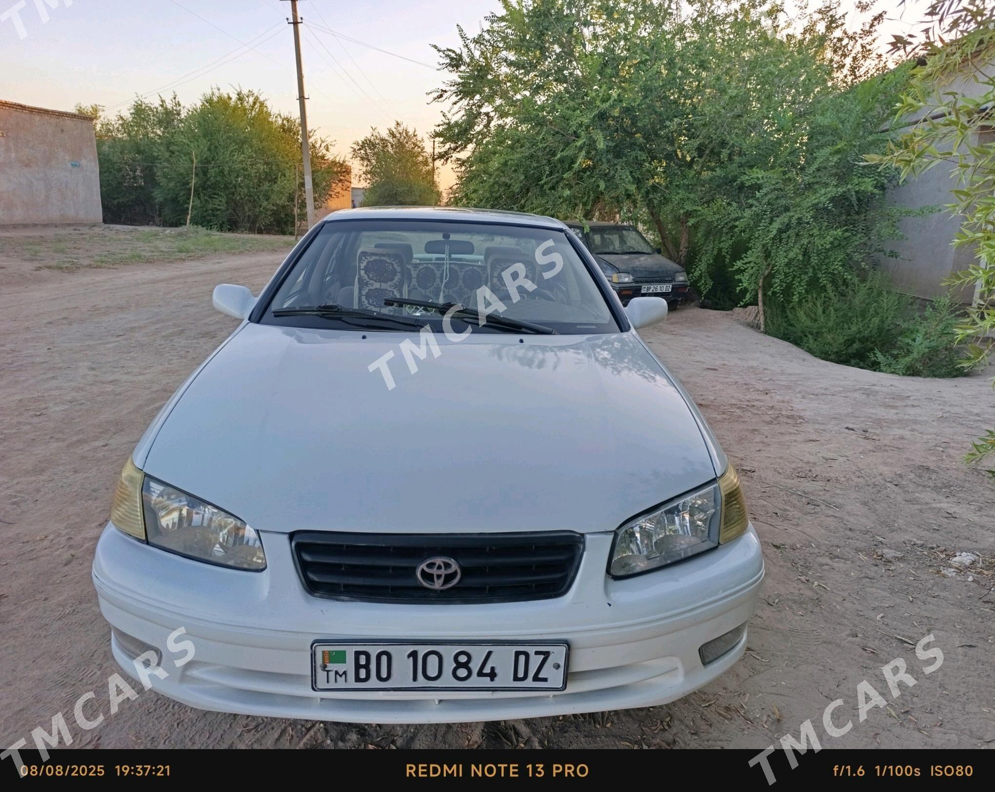 Toyota Camry 1999 - 125 000 TMT - Дашогуз - img 4