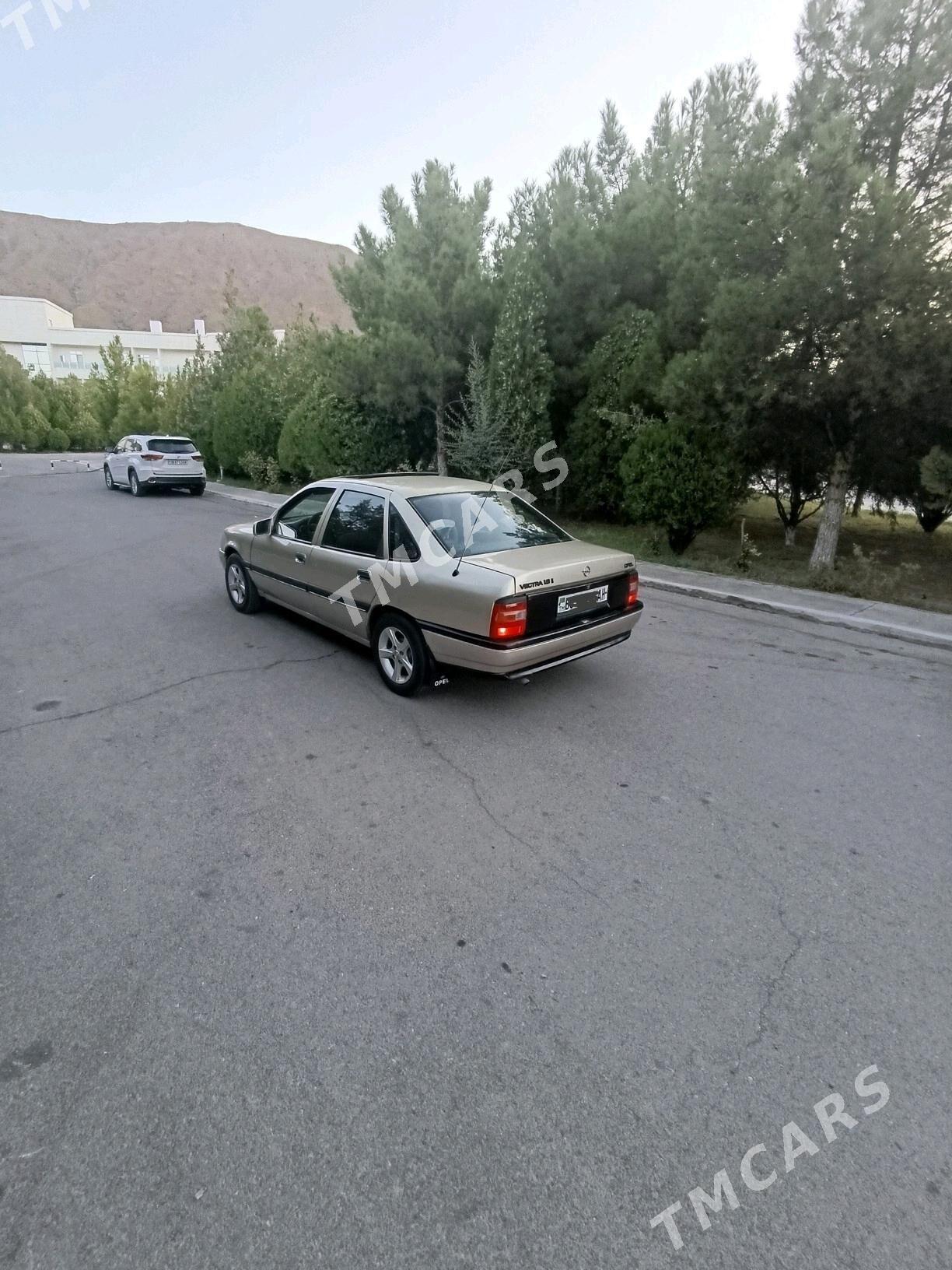 Opel Vectra 1991 - 37 000 TMT - Bäherden - img 1