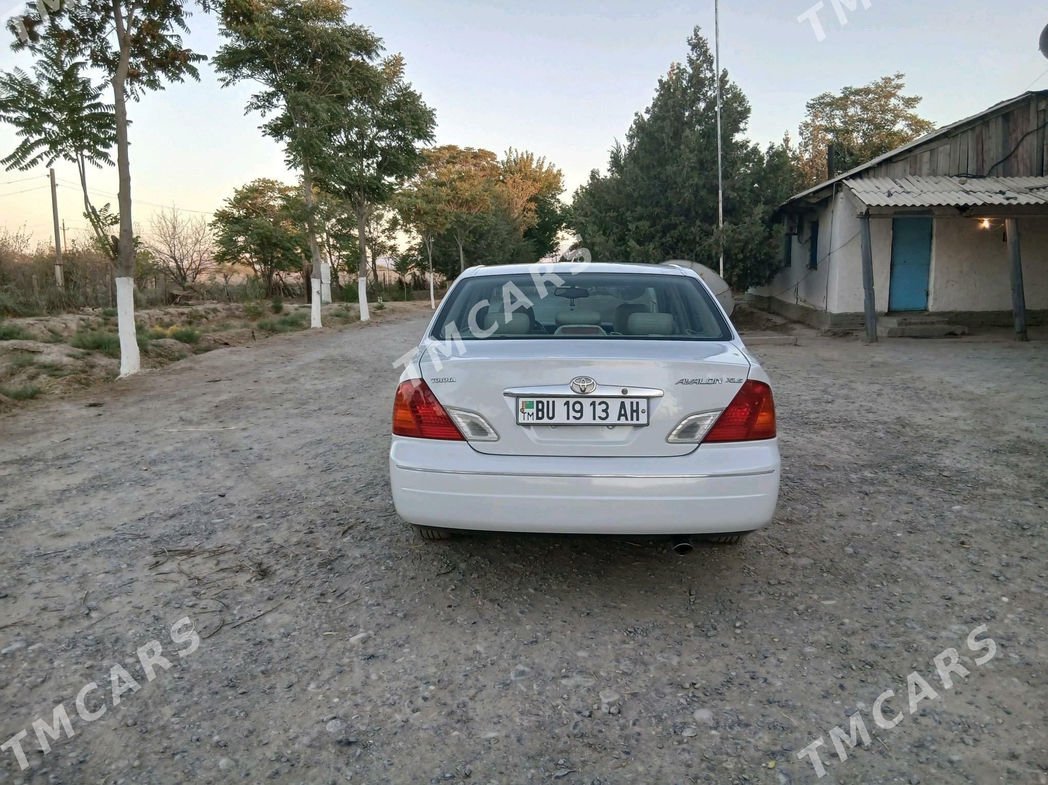 Toyota Avalon 2001 - 200 000 TMT - Kaka - img 1