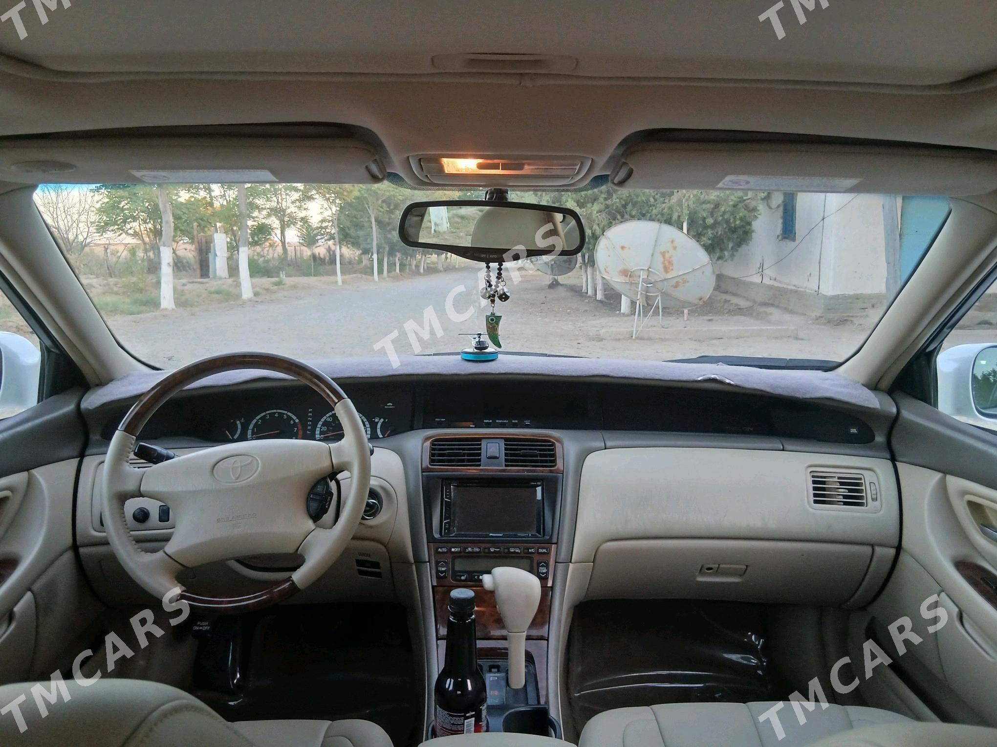 Toyota Avalon 2001 - 200 000 TMT - Kaka - img 3