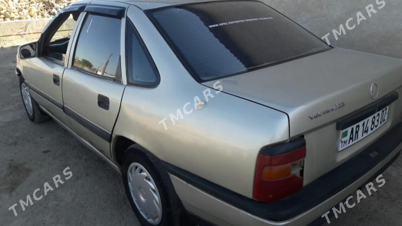 Opel Vectra 1991 - 30 000 TMT - Губадаг - img 3