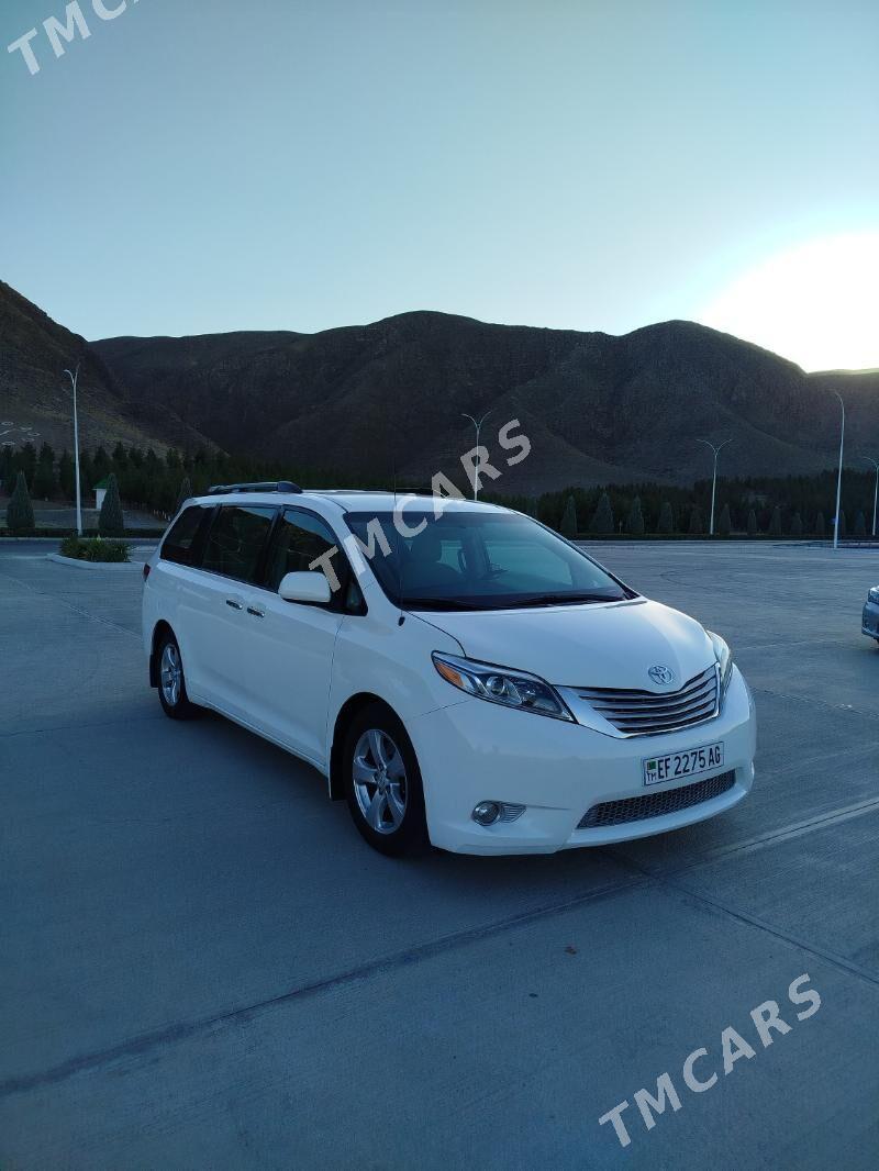 Toyota Sienna 2010 - 290 000 TMT - Aşgabat - img 3