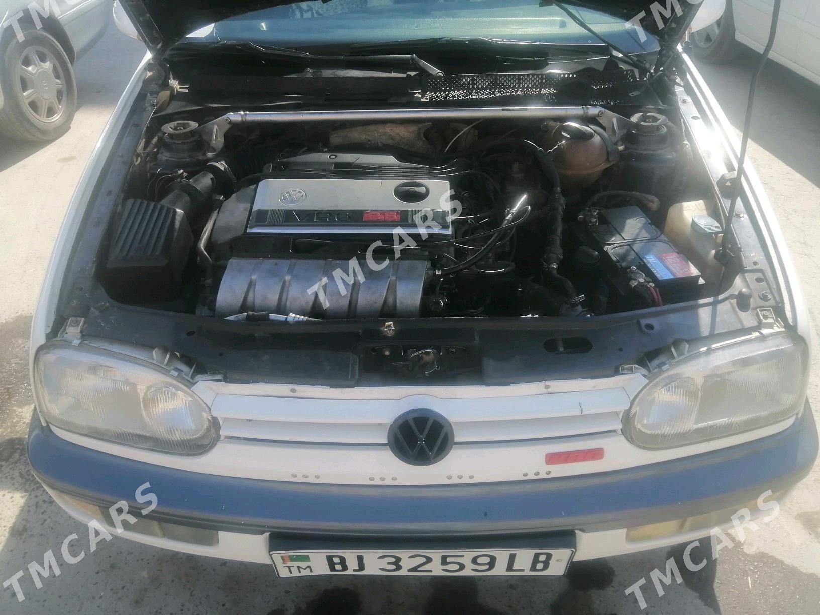 Volkswagen Golf 1994 - 35 000 TMT - Türkmenabat - img 4