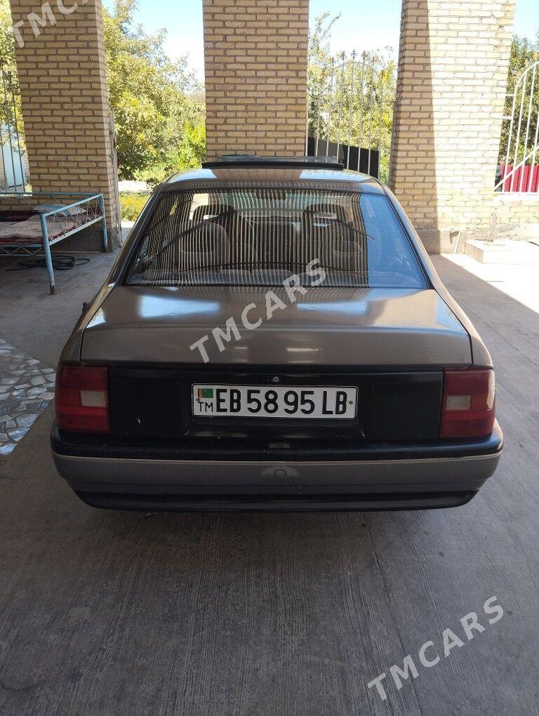 Opel Vectra 1991 - 45 000 TMT - Чарджоу - img 2