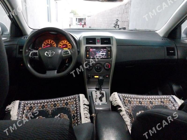 Toyota Corolla 2011 - 180 000 TMT - Büzmeýin - img 1