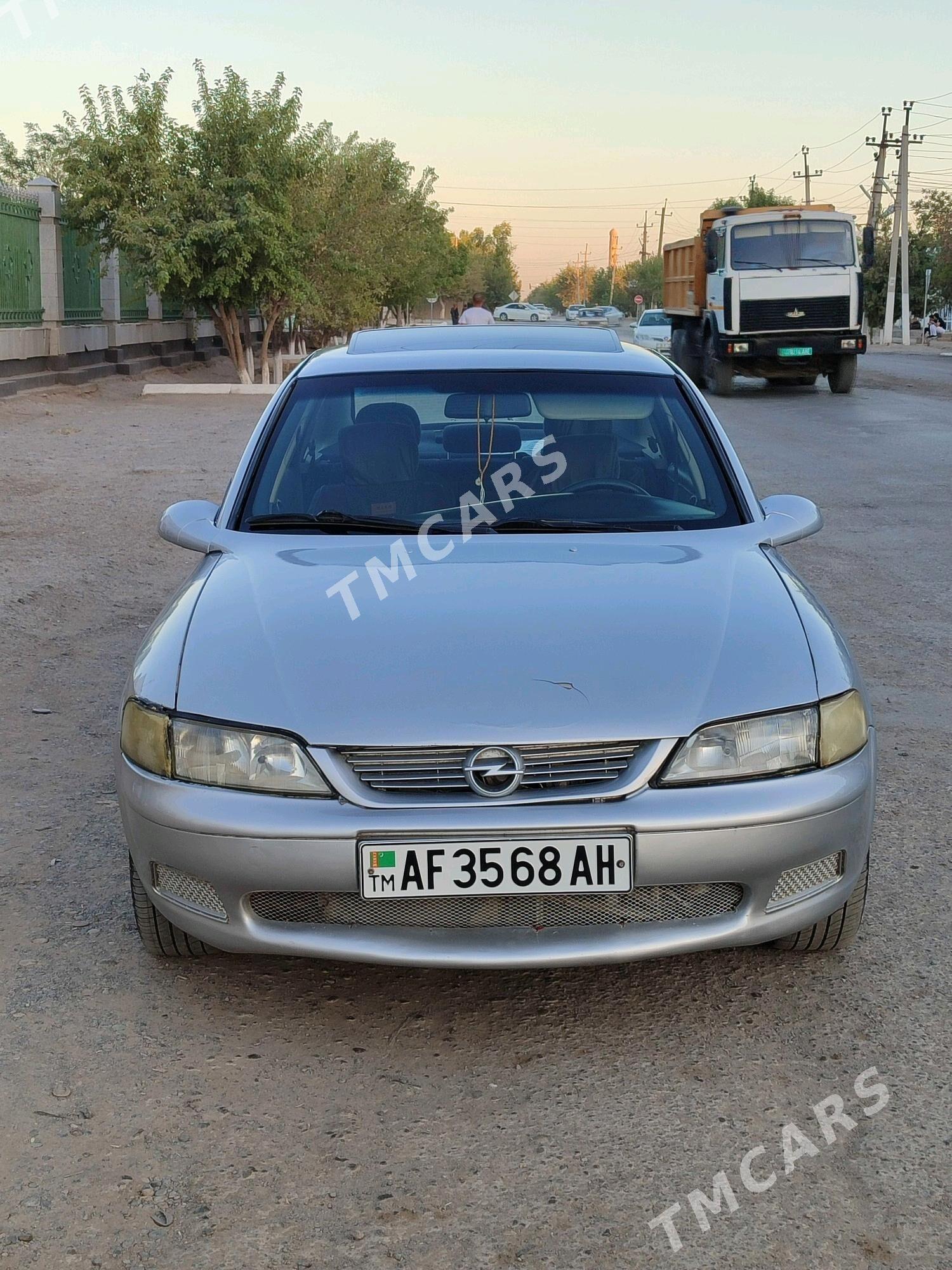 Opel Astra 1998 - 57 000 TMT - Теджен - img 1
