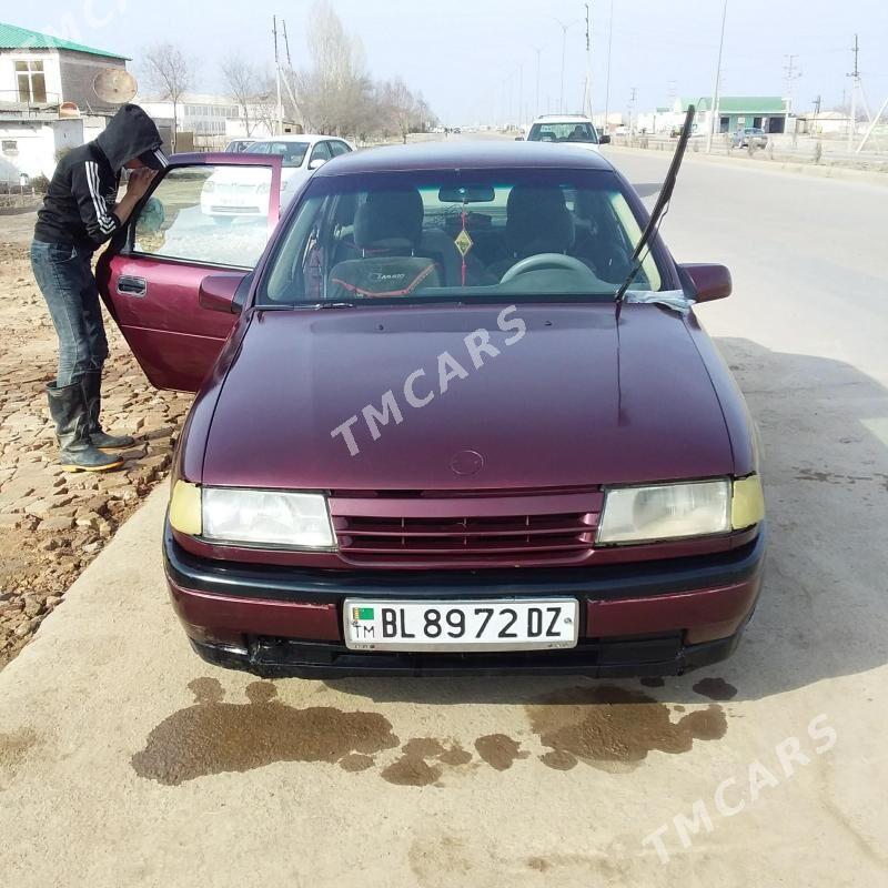 Opel Vectra 1991 - 20 000 TMT - Gubadag - img 3