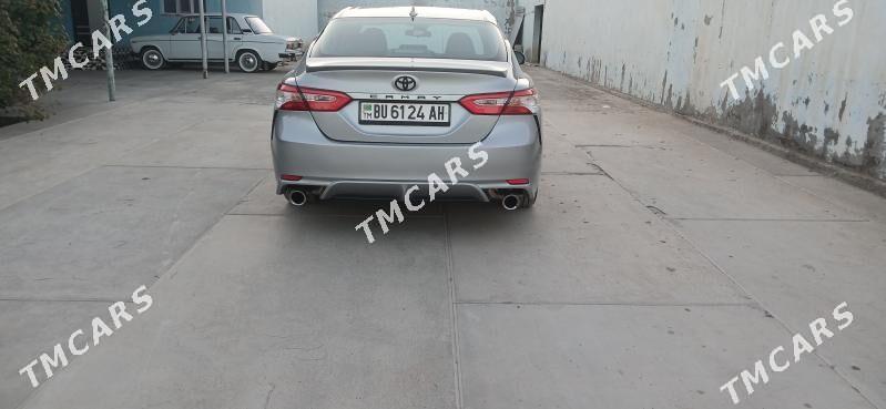 Toyota Camry 2020 - 323 000 TMT - Kaka - img 3