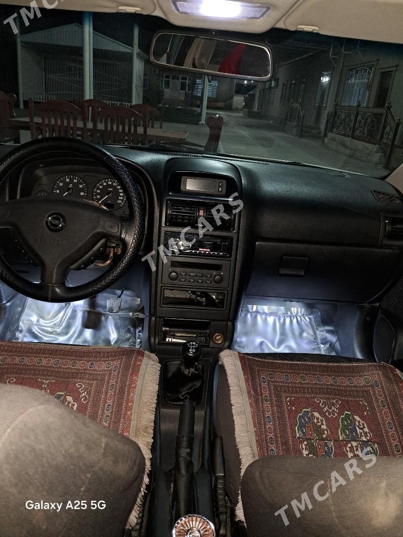 Opel Astra 2002 - 88 000 TMT - Мургап - img 5