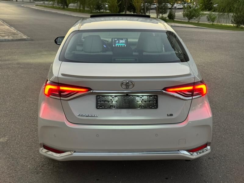 Toyota Corolla 2020 - 325 000 TMT - Aşgabat - img 3