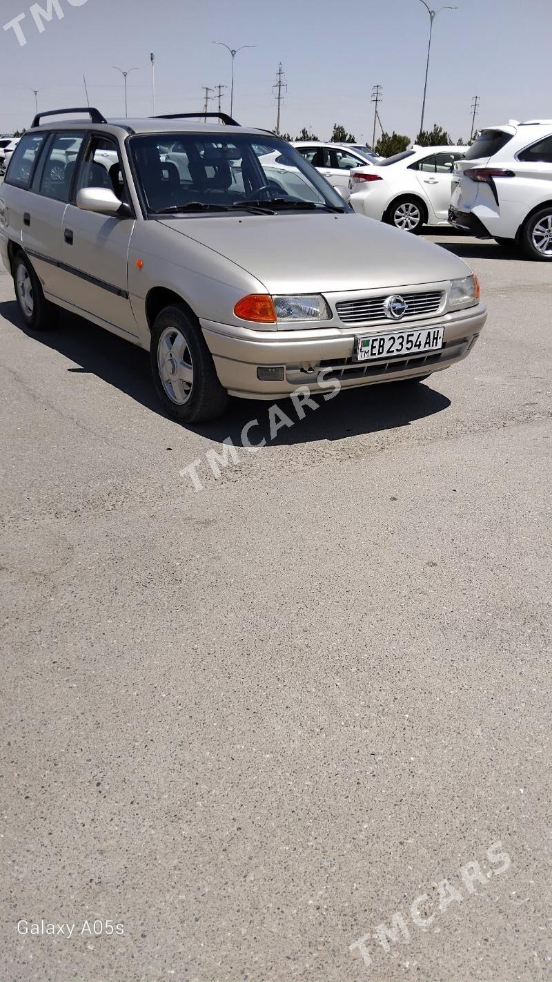 Opel Astra 1996 - 52 000 TMT - Теджен - img 4