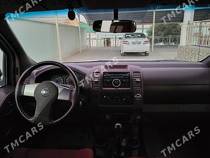 Nissan Navara 2010 - 148 000 TMT - Balkanabat - img 4