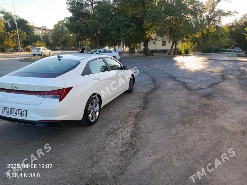 Hyundai Elantra 2022 - 278 000 TMT - Ашхабад - img 9