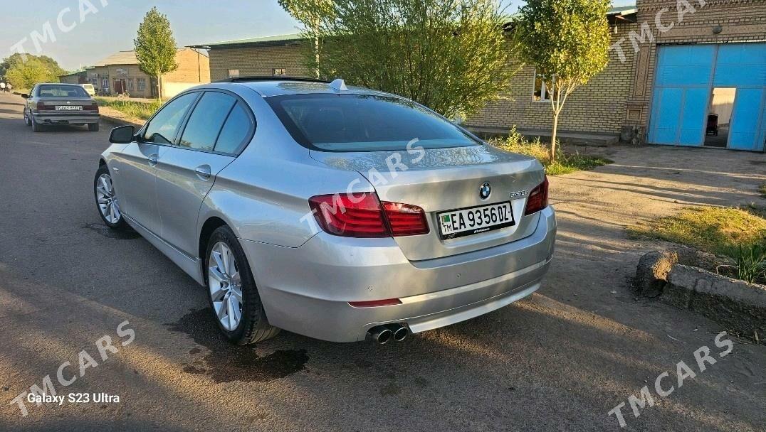 BMW F10 2011 - 280 000 TMT - Кёнеургенч - img 5