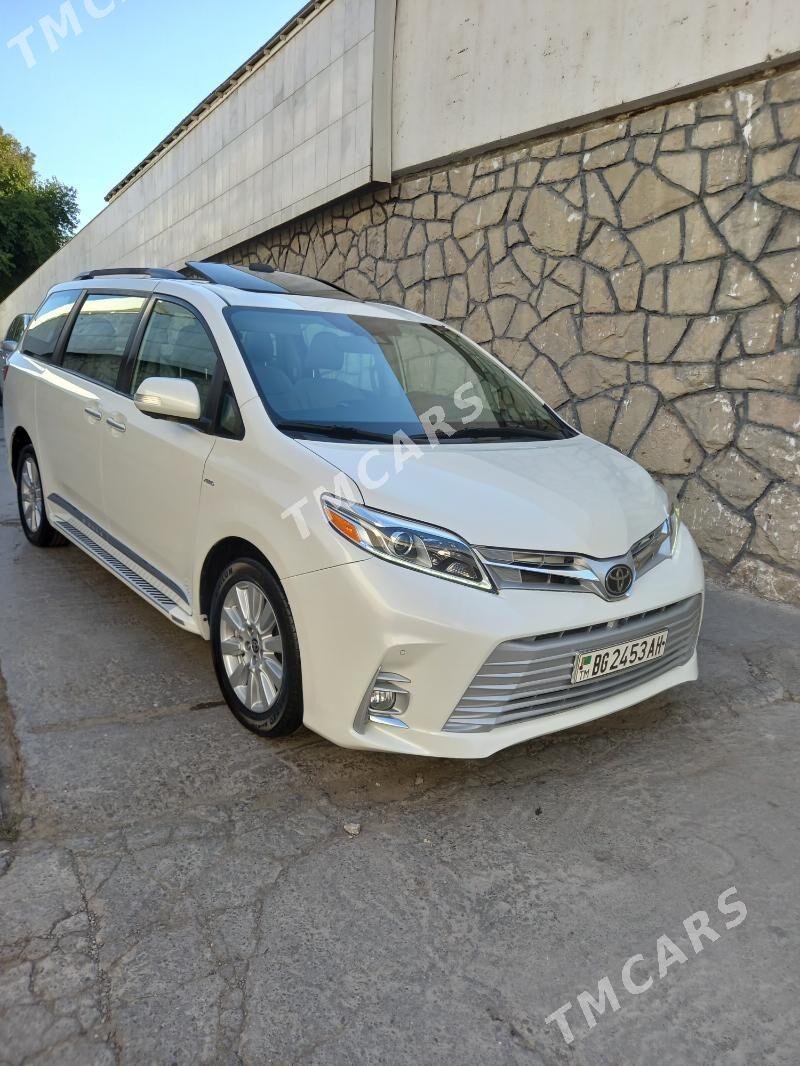Toyota Sienna 2020 - 630 000 TMT - Ашхабад - img 4
