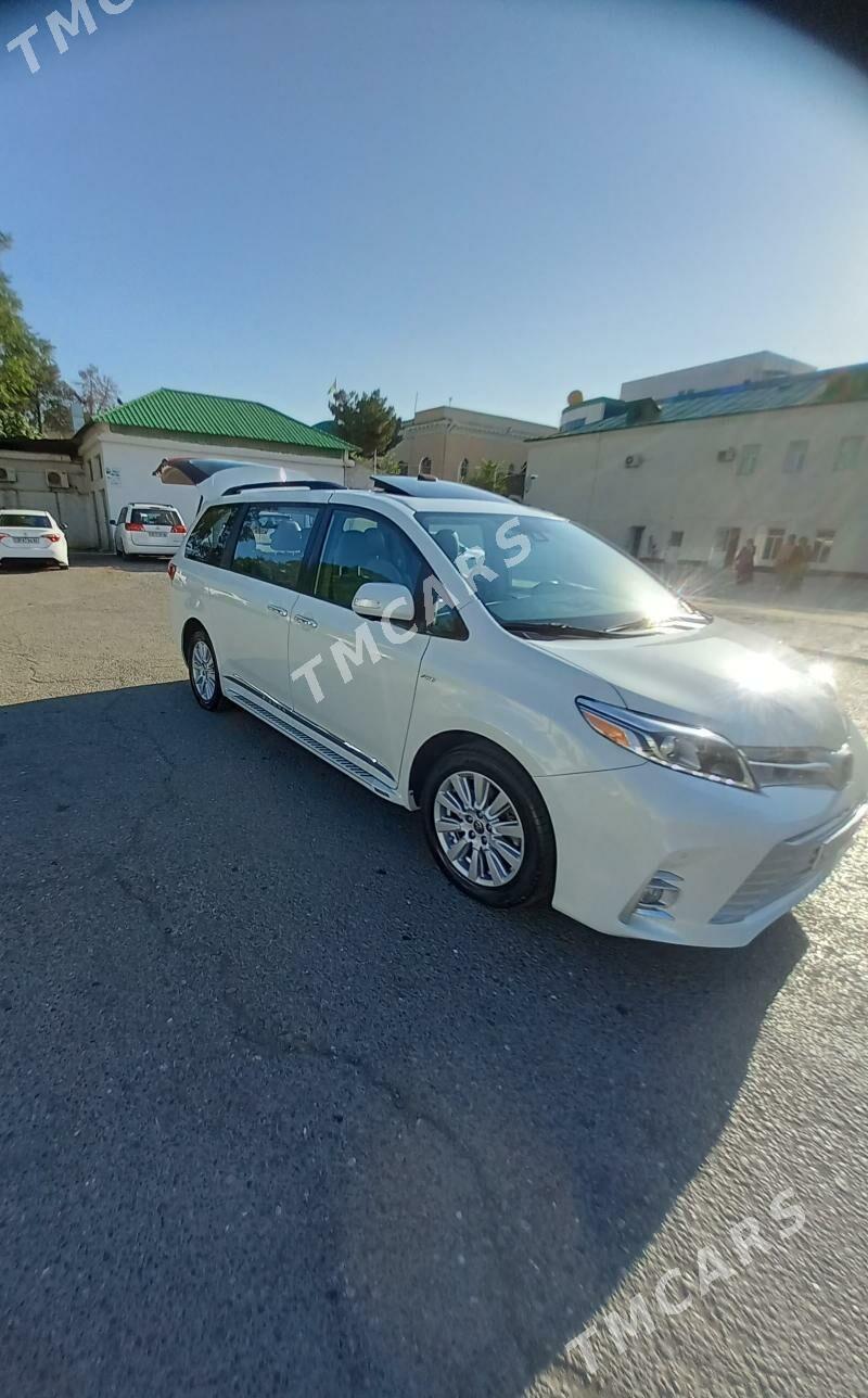 Toyota Sienna 2020 - 630 000 TMT - Ашхабад - img 5
