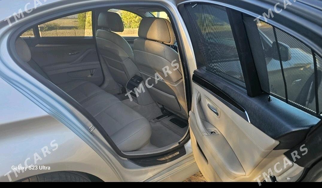BMW F10 2011 - 280 000 TMT - Кёнеургенч - img 8